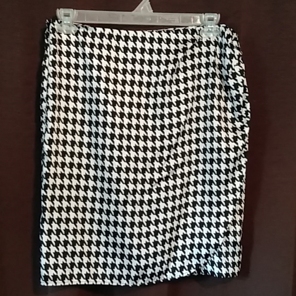 Liz Claiborne skirt